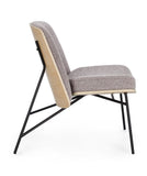 poltrona emerson in tessuto effetto bouclé tortora e gambe in acciaio nero, struttura in legno naturale, dettaglio del...