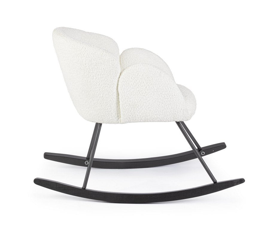 poltrona sibilla in tessuto effetto bouclé bianco e base in legno rubberwood, struttura in legno o metallo resistente e...