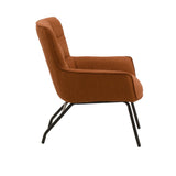 poltrona woolwich in tessuto terracotta e gambe in metallo nero, dettaglio del rivestimento in tessuto o velluto