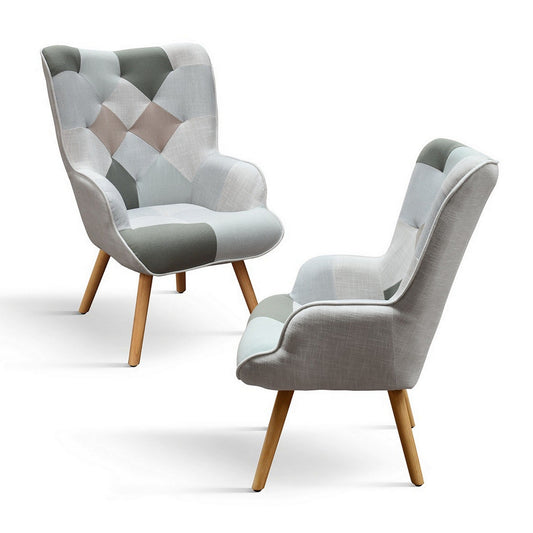 poltrona havana in tessuto multicolore e gambe in legno, vista ambientata in soggiorno o angolo lettura