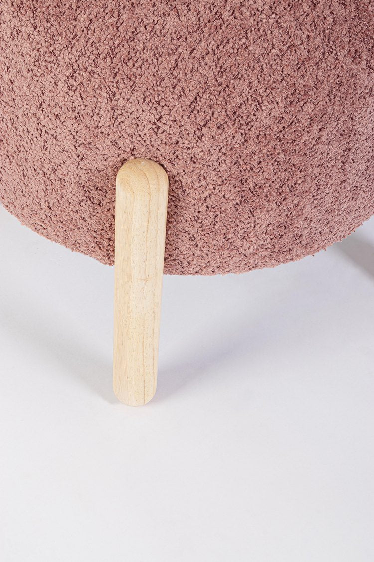 pouf dayla in tessuto rosa scuro effetto bouclé e gambe in legno rubberwood, pouf contenitore pratico per riporre oggetti e...