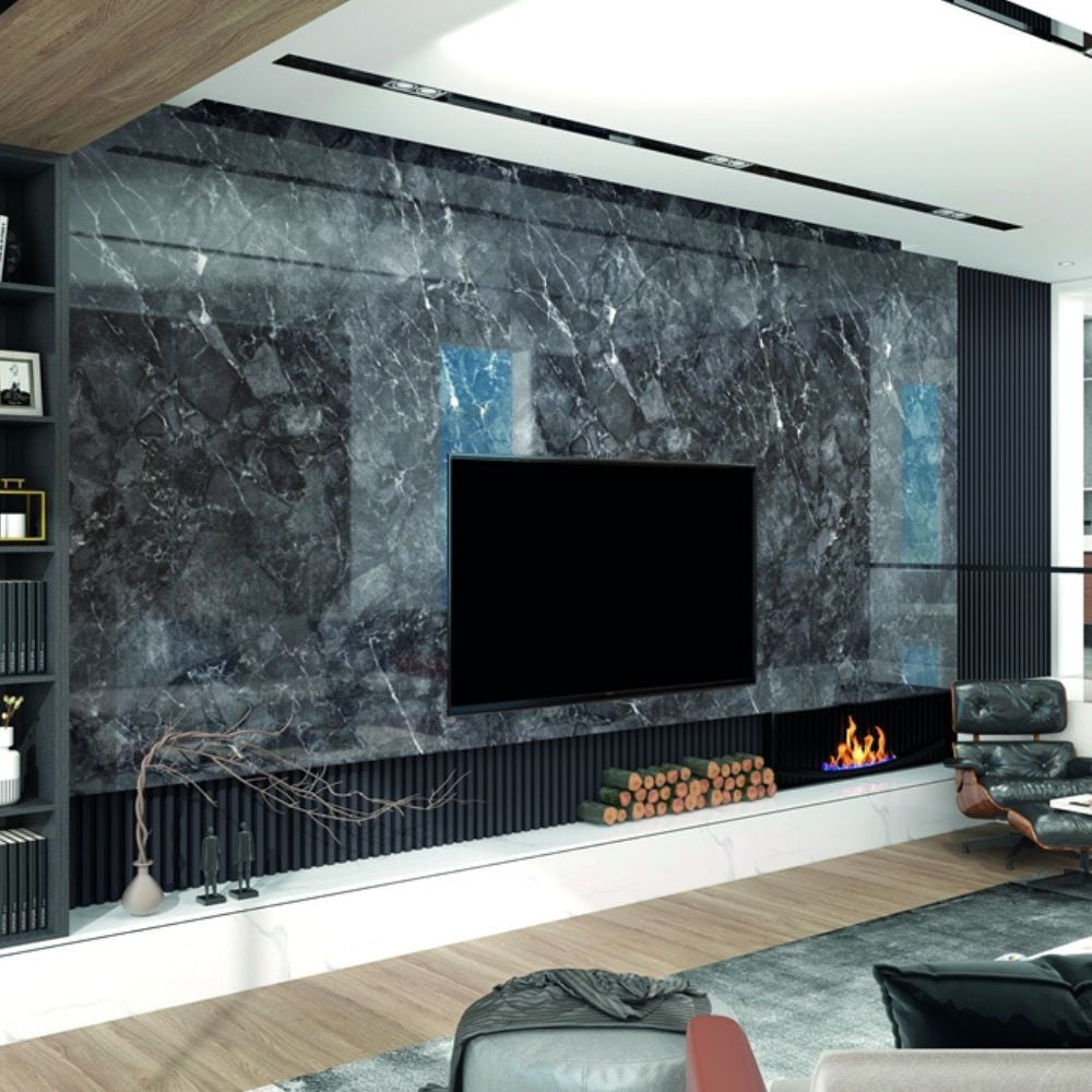 pannello decorativo 1220x3000x5 mm. colore effetto marmo nero lucido, vista ambientata in soggiorno, camera o ufficio