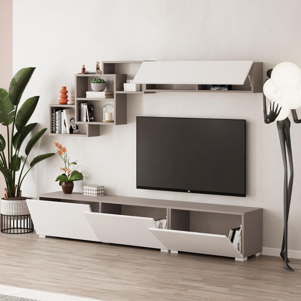 parete attrezzata free con nicchie a giorno colore mocha e bianco, composizione a parete con spazio TV e libreria