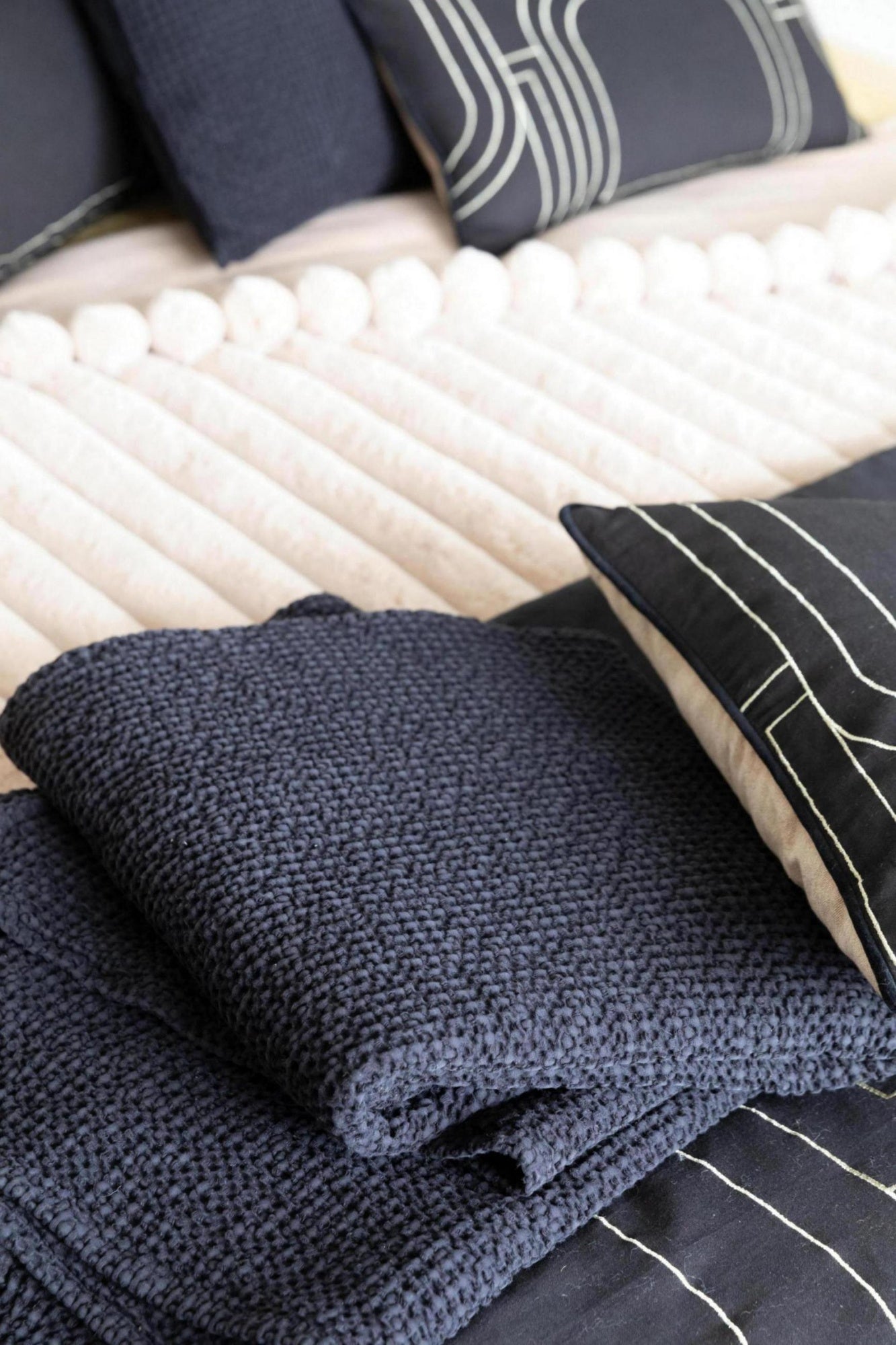 plaid alice neve, colore neve, taglia 130 x 160. coperta plaid soffice e calda, ideale per coccolarsi nelle stagioni fredde