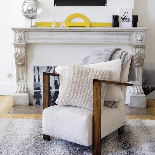 plaid georgia perla, colore perla, taglia 140 x 180. coperta plaid soffice e calda, ideale per coccolarsi nelle stagioni...