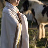 plaid jacquard riciclato gioia avorio, colore avorio, taglia 240 x 260. perfetto anche per l’uso all’aperto, in giardino o...