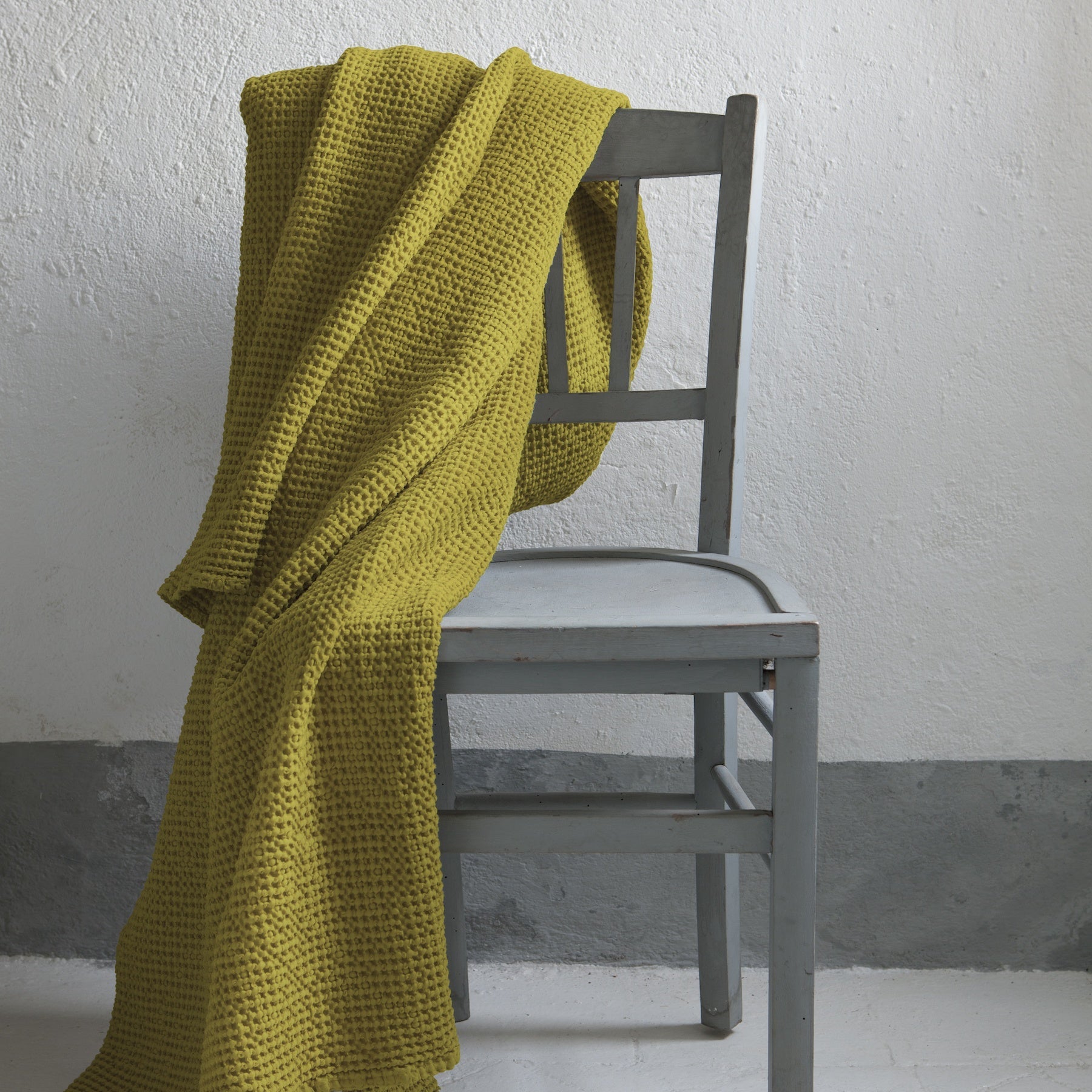 plaid riciclato maia badiane, colore badiane, taglia 140 x 200. versatile e pratico per ogni angolo della casa, dal...