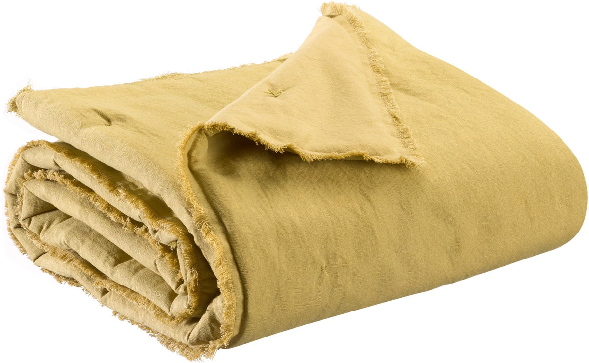 plaid tinta unita laly gold, colore gold, taglia 135 x 200. plaid piegato in vista frontale su fondo bianco, perfetto per...