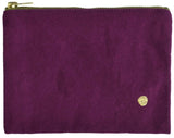 pochette iona pioggia viola, colore pioggia viola, taglia 14 x 19 x 1. dettaglio del prodotto da bagno