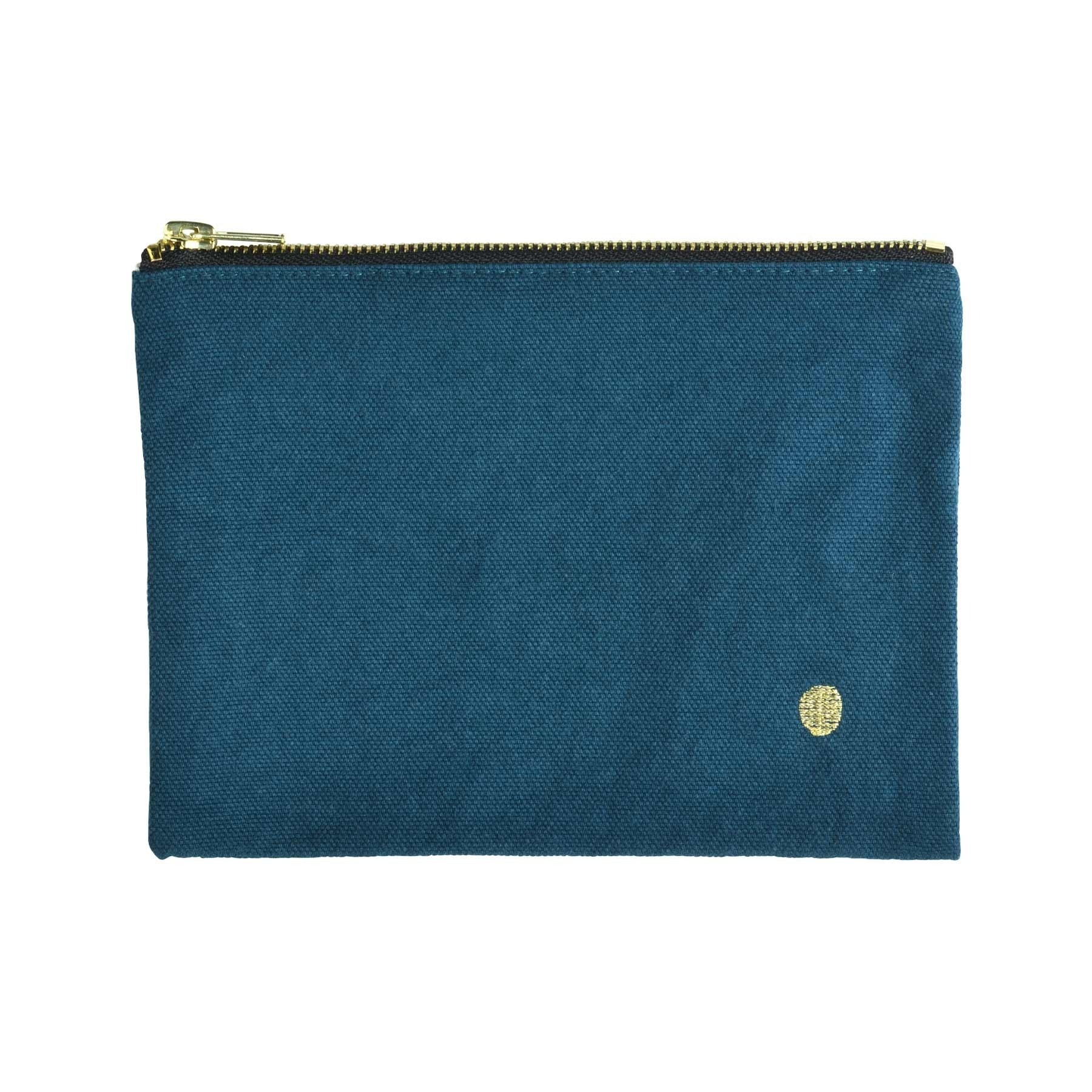 pochette iona uragano, colore uragano, taglia 14 x 19 x 1. dettaglio del prodotto da bagno