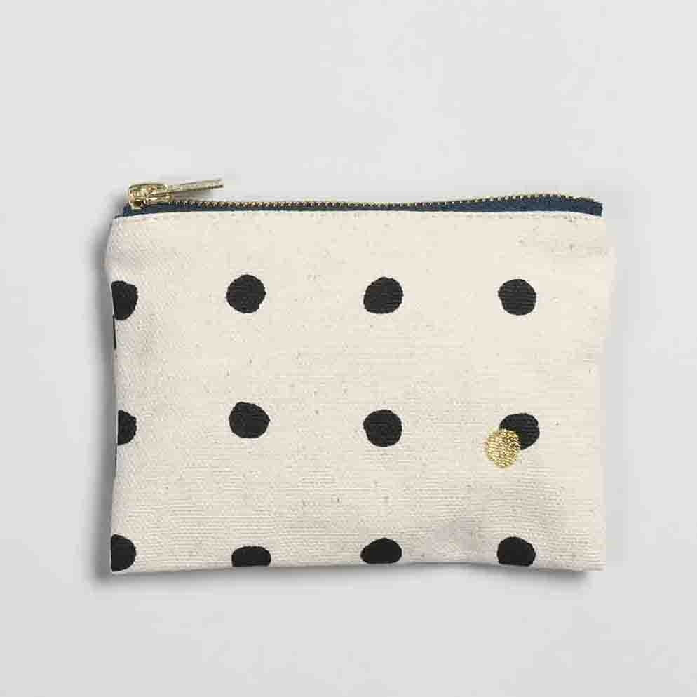 pochette mio ecru, colore ecru, taglia 11 x 14 x 1. dettaglio del prodotto da bagno