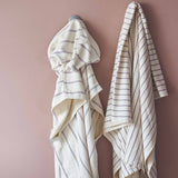 poncho marina pioggia viola, colore pioggia viola, taglia 95 x 80. il poncho perfetto per viaggi, weekend e momenti di relax