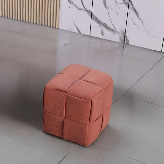 pouf den quadrato effetto intrecciato colore mattone, pouf imbottito in tessuto o velluto con seduta confortevole