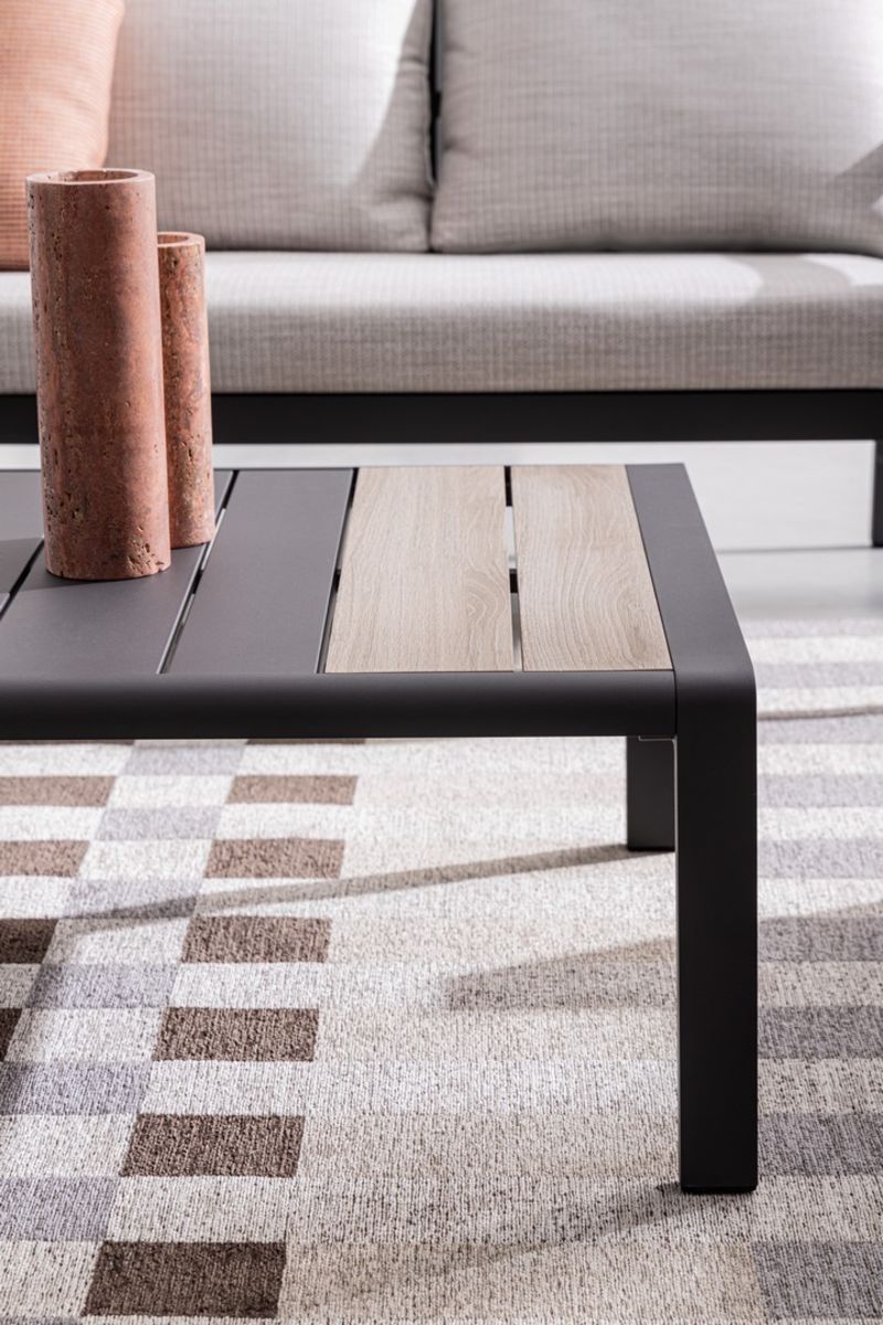 set salotto elna con 1 divano, 2 poltrone e 1 tavolino in alluminio antracite con inserti in polywood, struttura robusta e...