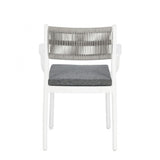 set di 4 sedie alvin in polipropilene bianco e corda intrecciata grigio chiaro, con braccioli, comoda e leggera, perfetta...