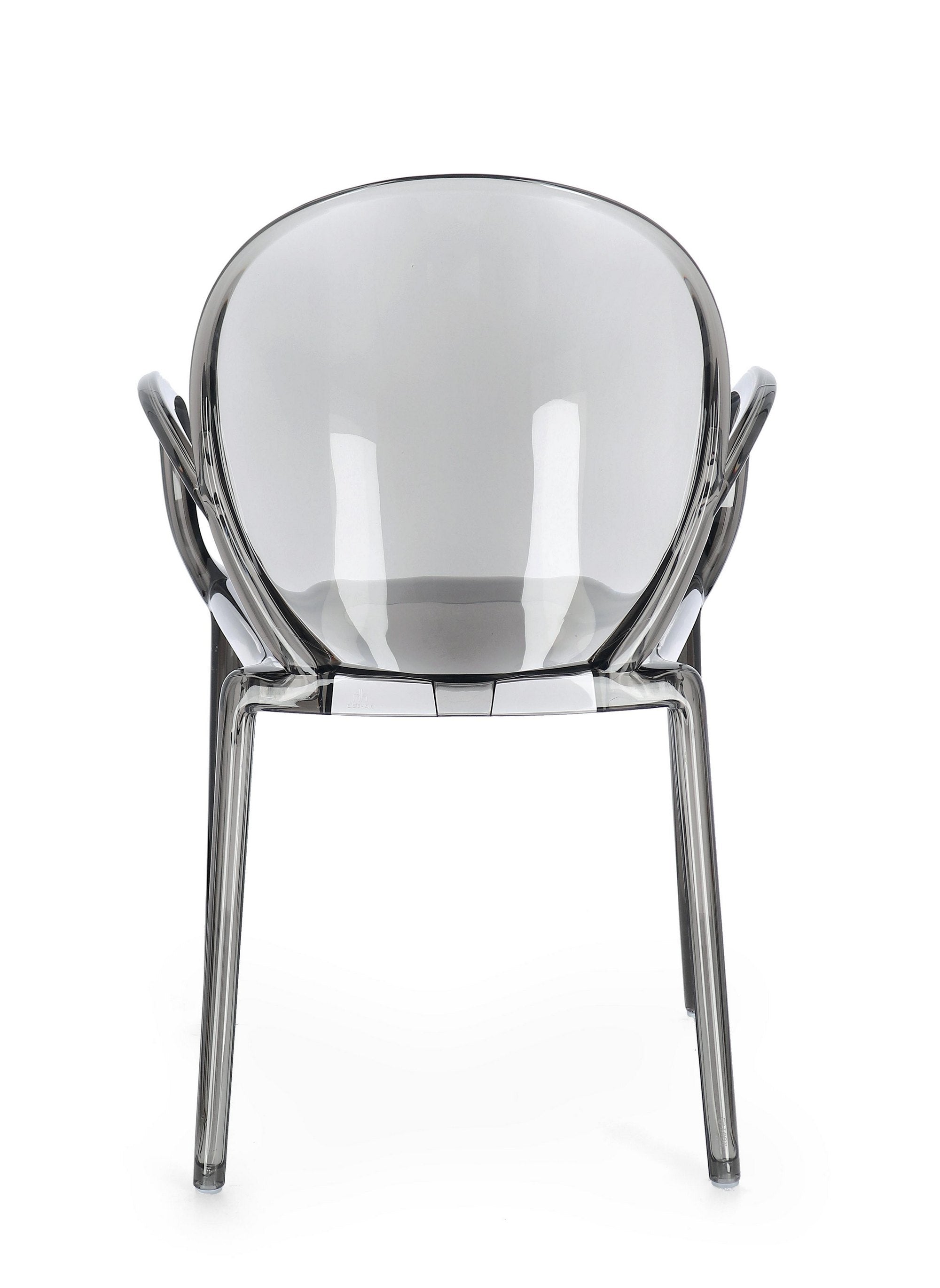 set di 4 sedie camilla in policarbonato trasparente fumé, impilabili, vista ambientata in soggiorno o sala da pranzo
