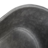 set di 4 sedie copenaghen rivestite in pelle antracite e gambe in metallo nero, facile da abbinare a qualsiasi stile d’arredo