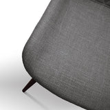 set di 4 sedie vienna in tessuto grigio e gambe in metallo nero, facile da abbinare a qualsiasi stile d’arredo