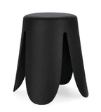 set di 2 sgabelli imogen in polipropilene nero e cuscino in similpelle nero, sgabello moderno per cucina, bar o penisola