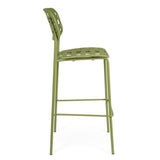 set di 4 sgabelli clover in polipropilene verde e struttura acciaio, impilabili, ideale per spazi esterni e bar all’aperto