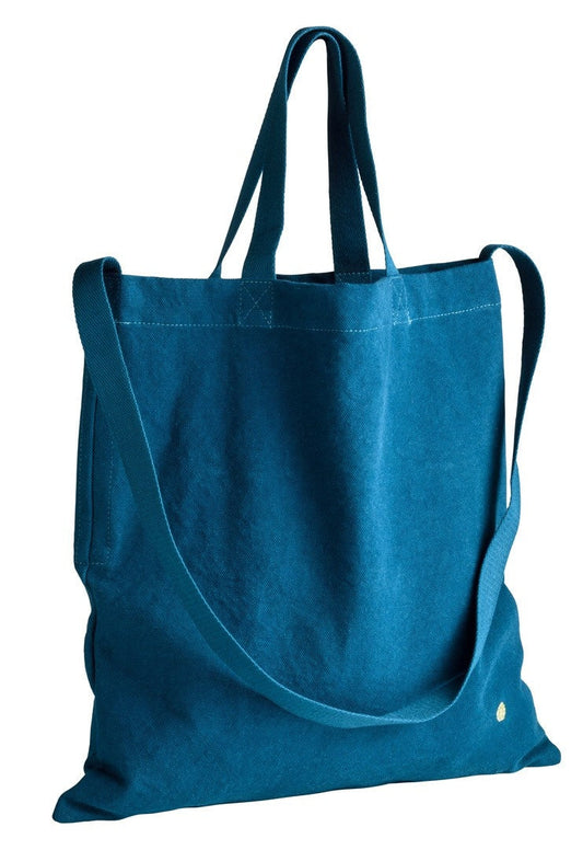 sac city iona uragano, colore uragano, taglia 38 x 38. vista frontale della borsa daily in tessuto naturale su sfondo neutro 742