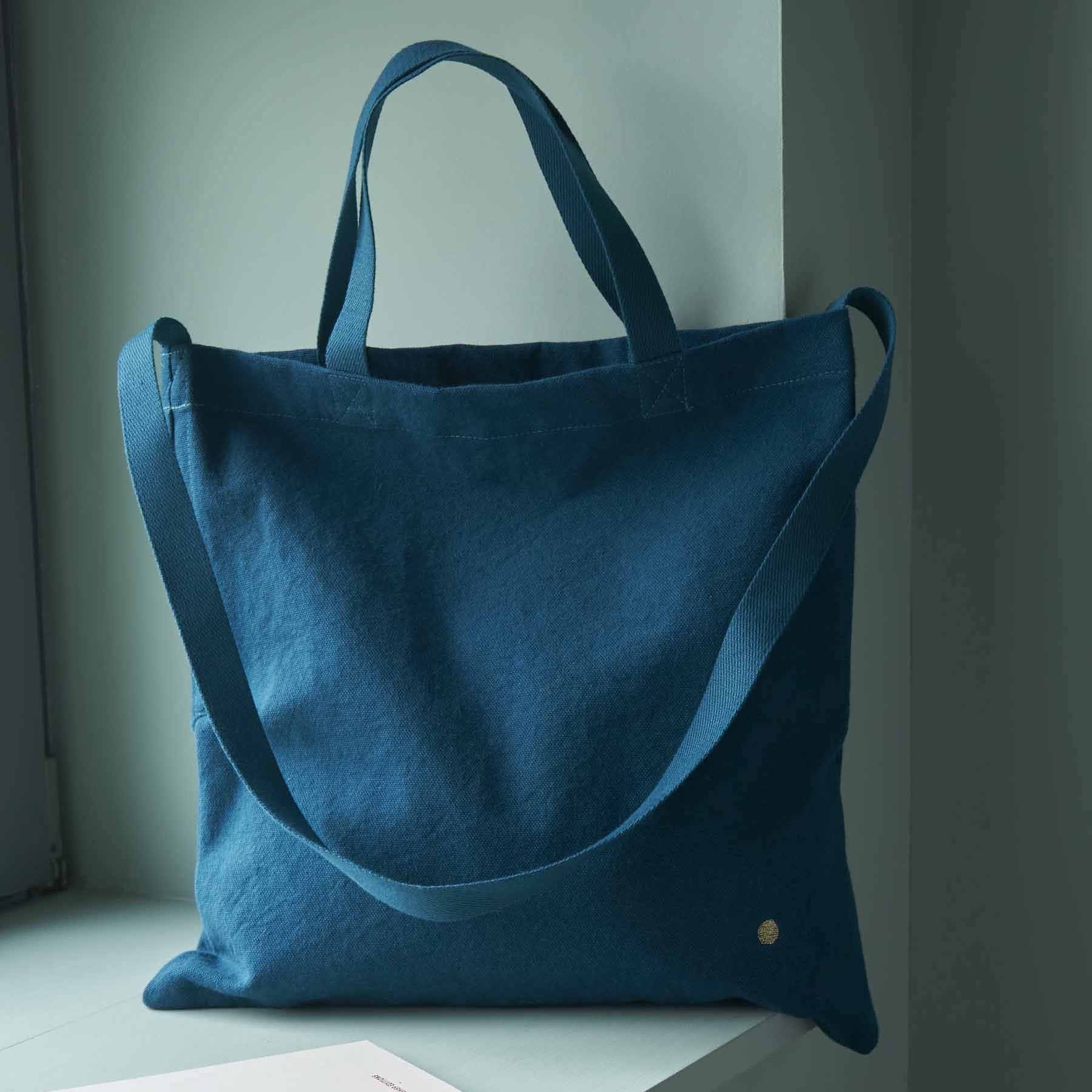 sac city iona uragano, colore uragano, taglia 38 x 38. realizzata in tessuto eco-sostenibile per un uso quotidiano consapevole