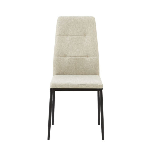 sedia da pranzo adara in tessuto beige, dettaglio dell’imbottitura morbida e confortevole