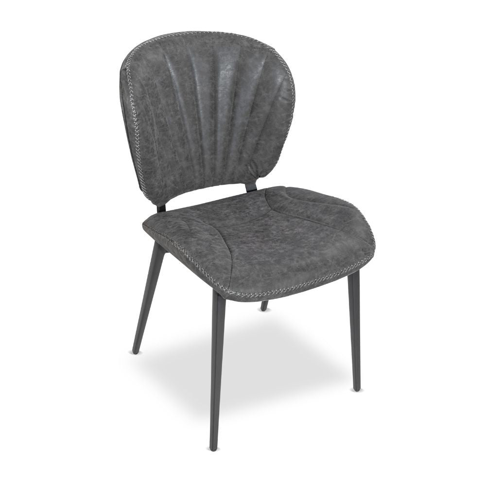 sedia elice colore grigio chiaro gambe in metallo colore nero, dettaglio dell’imbottitura morbida e confortevole