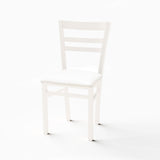 sedia cromica bianco opaco, dettaglio della lavorazione naturale del legno