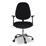 poltrona da ufficio cr415 tessuto nero con base cromata, vista ambientata in studio o postazione di lavoro