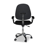 poltrona da ufficio cr131 in tessuto nero e base cromata, vista ambientata in studio o postazione di lavoro