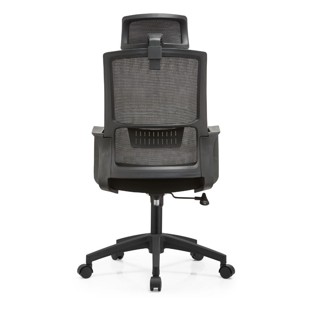 poltrona ufficio ica con schienale in rete e poggiatesta regolabile colore nero, perfetta per lunghe sessioni di lavoro al computer