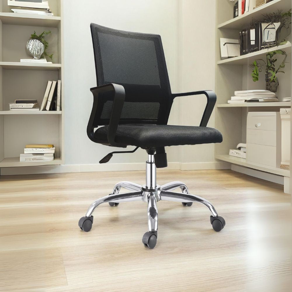 poltrona da ufficio c8350 con schienale in rete colore nero con base cromata, sedia ergonomica da ufficio per supporto lombare