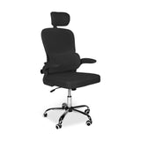 sedia da ufficio ergonomica vibes con tessuto a rete nero con base cromata, vista ambientata in studio o postazione di lavoro