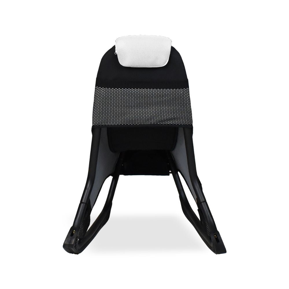 sedia gaming rocky con seduta imbottita in rete bicolore nero e bianco, base girevole con ruote per massima mobilità