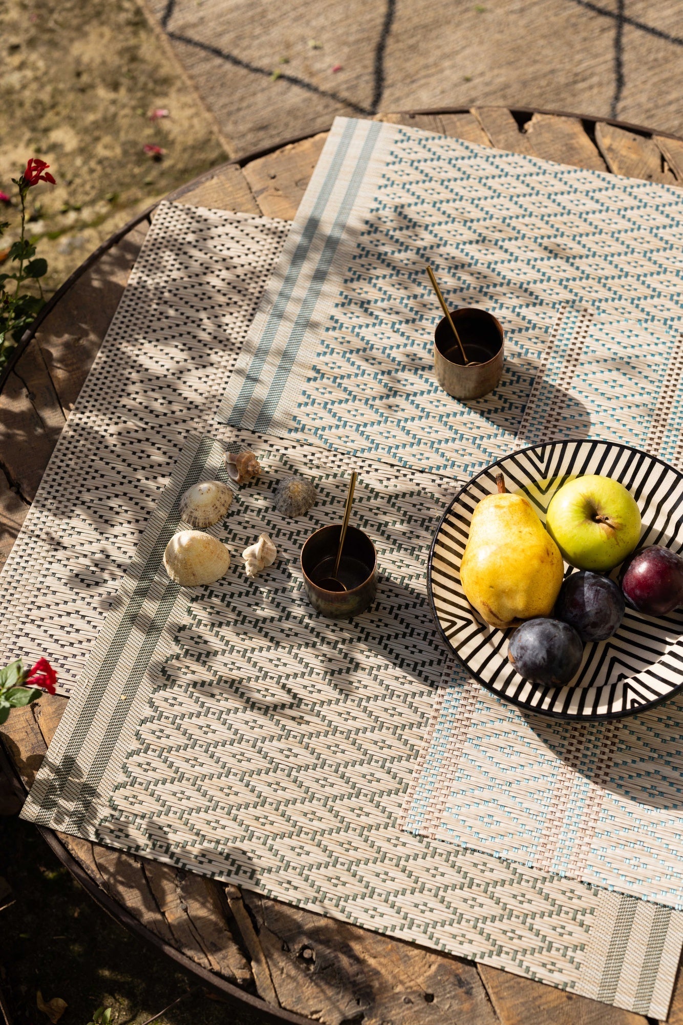 set da tavola kadra verde abete, colore verde abete, taglia 33 x 45. aggiunge stile e raffinatezza alla tavola