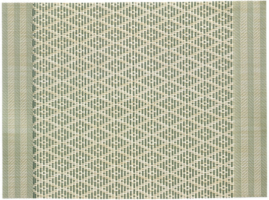 set da tavola kadra matcha, colore matcha, taglia 33 x 45. coordinato da tavola piegato con vista completa su sfondo neutro