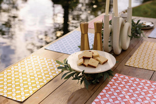 set da tavola rivestito riciclato fatou mais, colore mais, taglia 33 x 48. realizzato in 80% cotone riciclato 20% poliestere, unisce estetica e funzionalità per ogni pasto