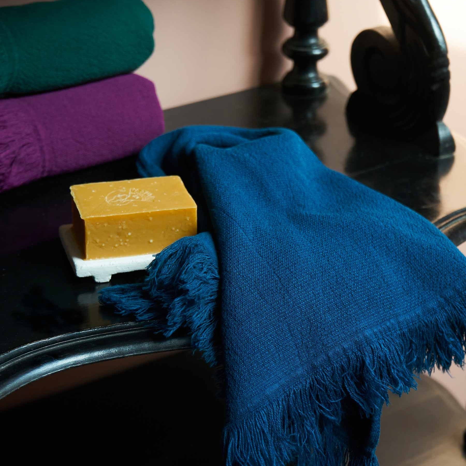 set di 2 asciugamani ospiti luna uragano, colore uragano, taglia 50 x 30. realizzato in 100% cotone bio, ideale per offrire comfort agli ospiti