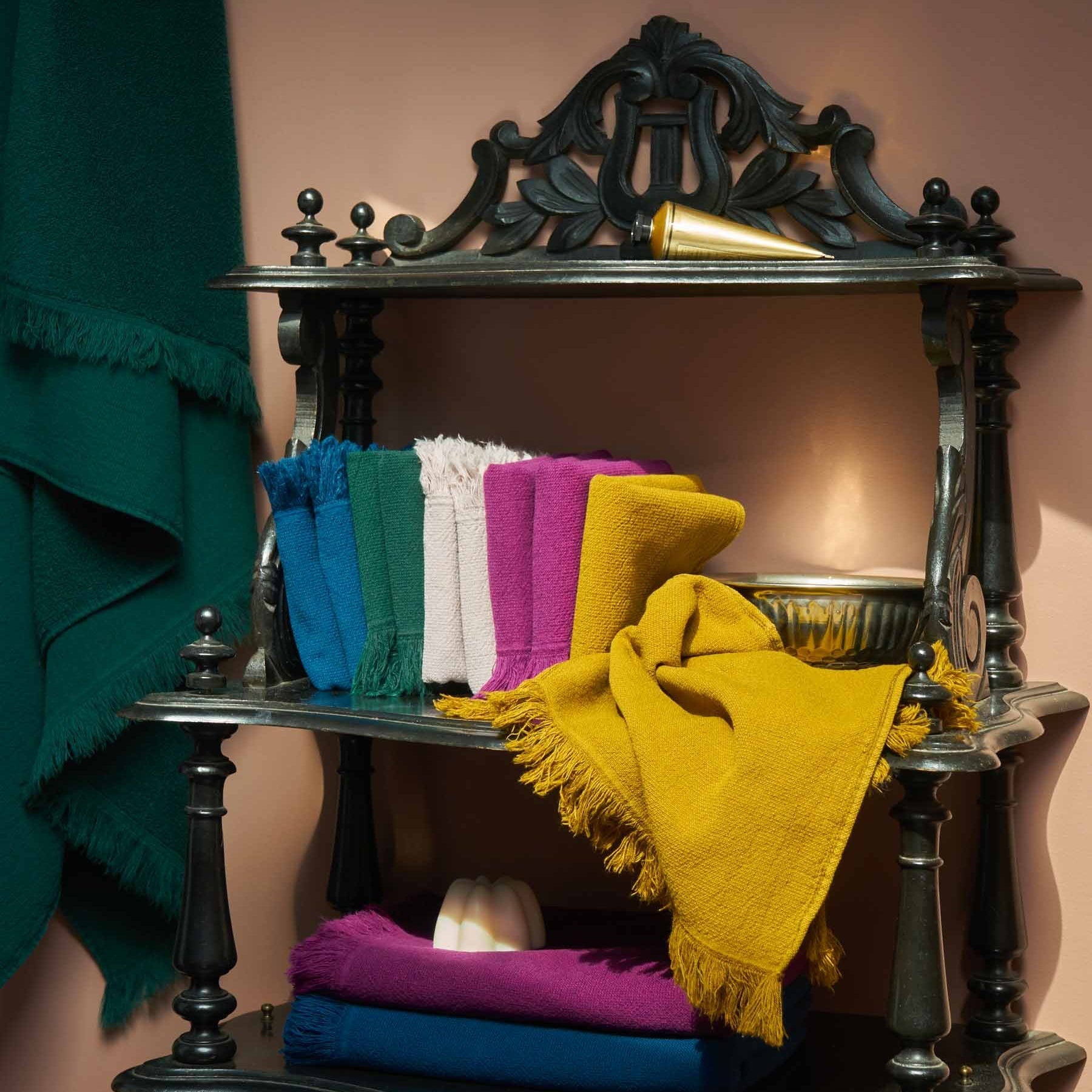 set di 2 asciugamani ospiti luna nori, colore nori, taglia 50 x 30. utile sia in casa che in strutture ricettive