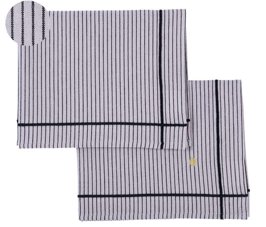 set di 2 tovagliette leonie pepe rosa, colore pepe rosa, taglia 40 x 50. tovaglietta in tessuto naturale perfettamente disposta su tavolo in legno