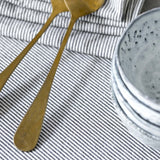 set di 2 tovaglioli finette caviar, colore finette caviar, taglia 40 x 40. realizzato in 100% cotone bio, perfetto per una tavola elegante e curata