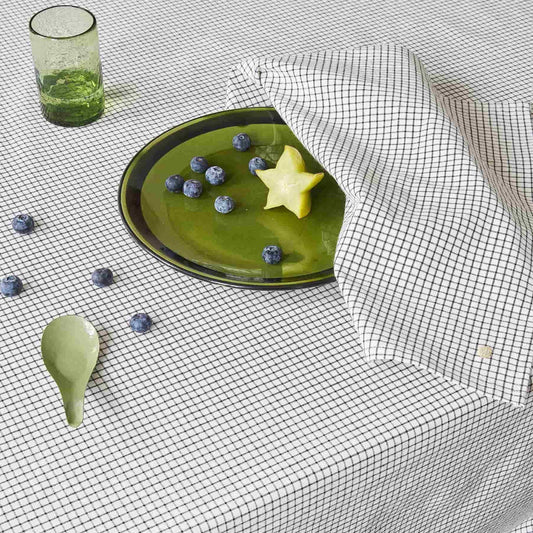 set di 2 tovaglioli gustave caviar, colore gustave caviar, taglia 40 x 40. realizzato in 100% cotone bio, perfetto per una tavola elegante e curata