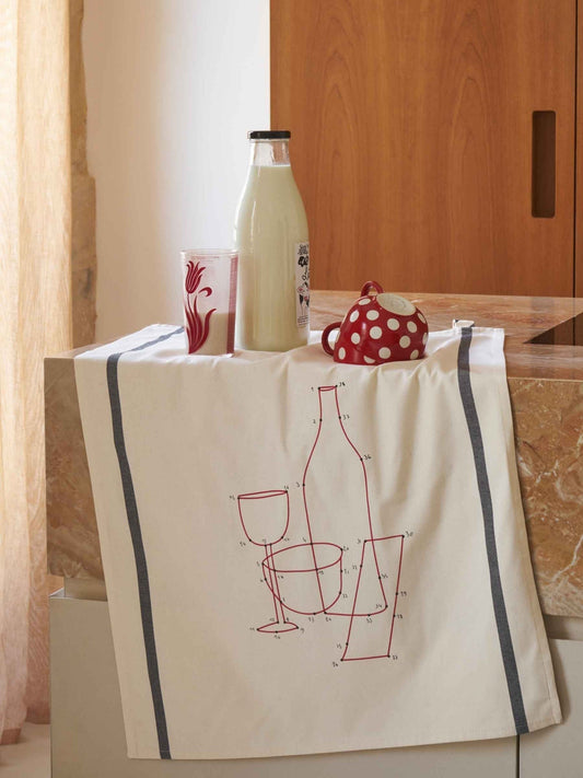 strofinaccio phil drink ecru, colore ecru, taglia 50 x 70. confezionato in 100% cotone bio, assorbenza e resistenza per ogni esigenza in cucina