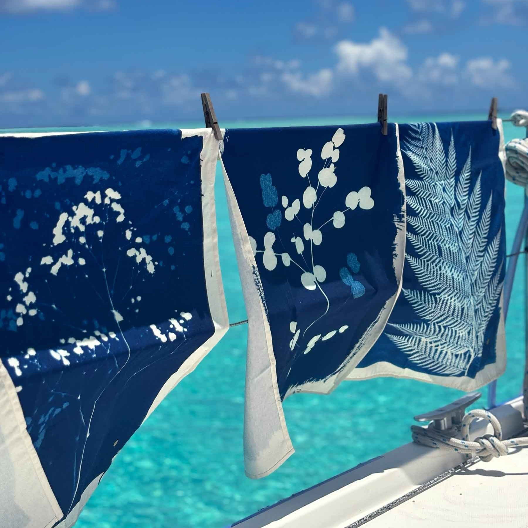 strofinaccio gypso blu, colore blu, taglia 50 x 70. ideale per mantenere la cucina pulita e ordinata