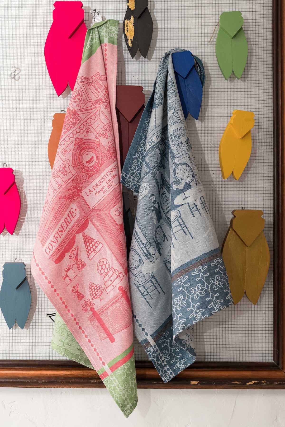 strofinaccio jacquard bistrot blu, colore blu, taglia 50 x 70. confezionato in 100% cotone, assorbenza e resistenza per ogni esigenza in cucina