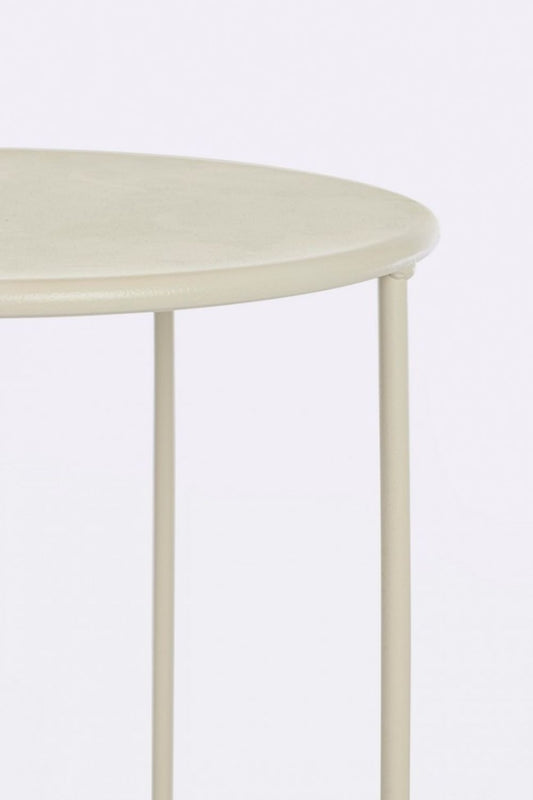 set di 4 tavolini austin in acciaio beige, dettaglio della struttura resistente alle intemperie