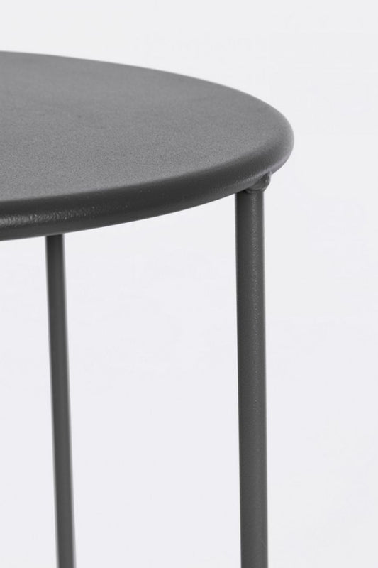 set di 4 tavolini austin in acciaio antracite, dettaglio della struttura resistente alle intemperie