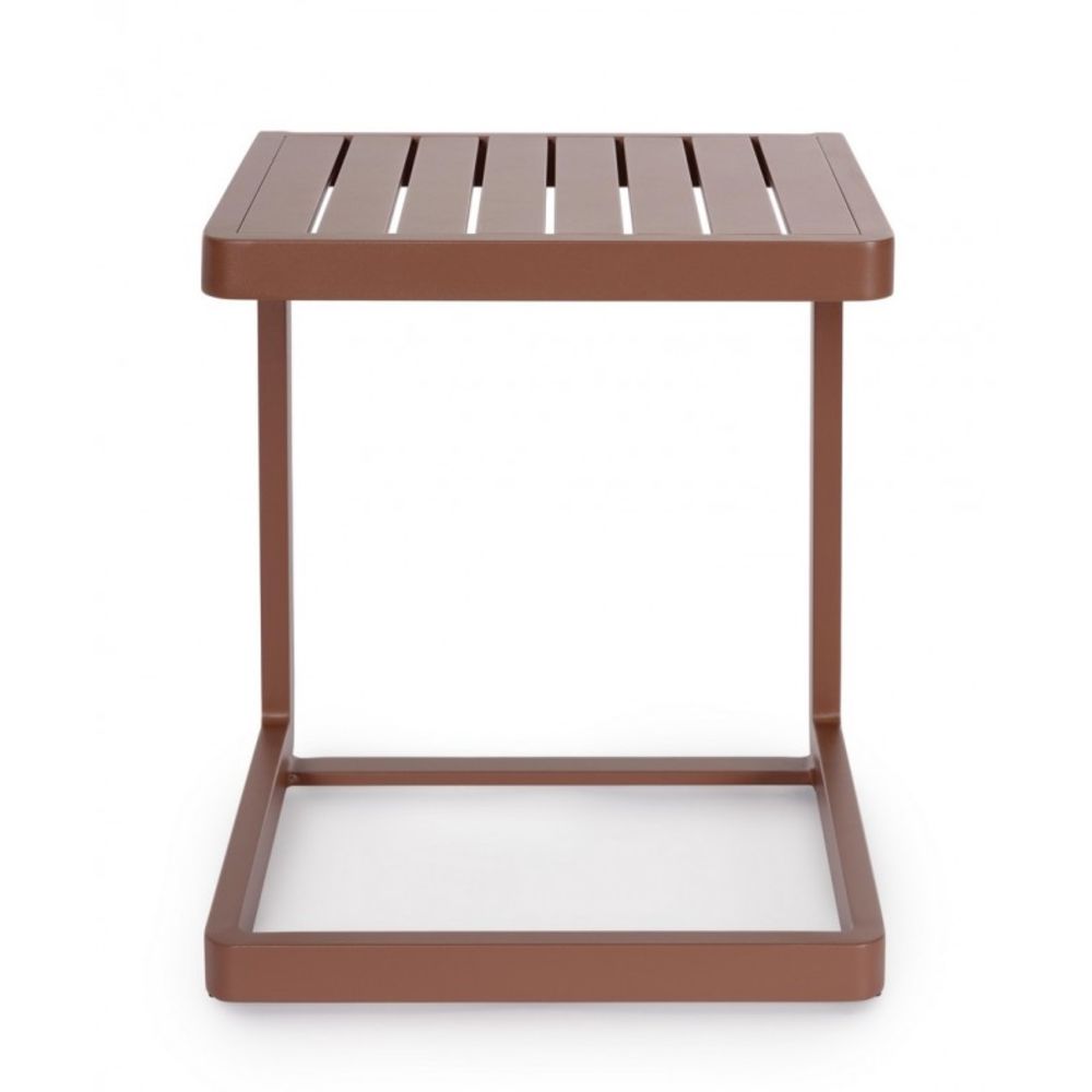 set di 2 tavolini rettangolari konnor in alluminio ruggine, vista ambientata su terrazza o veranda