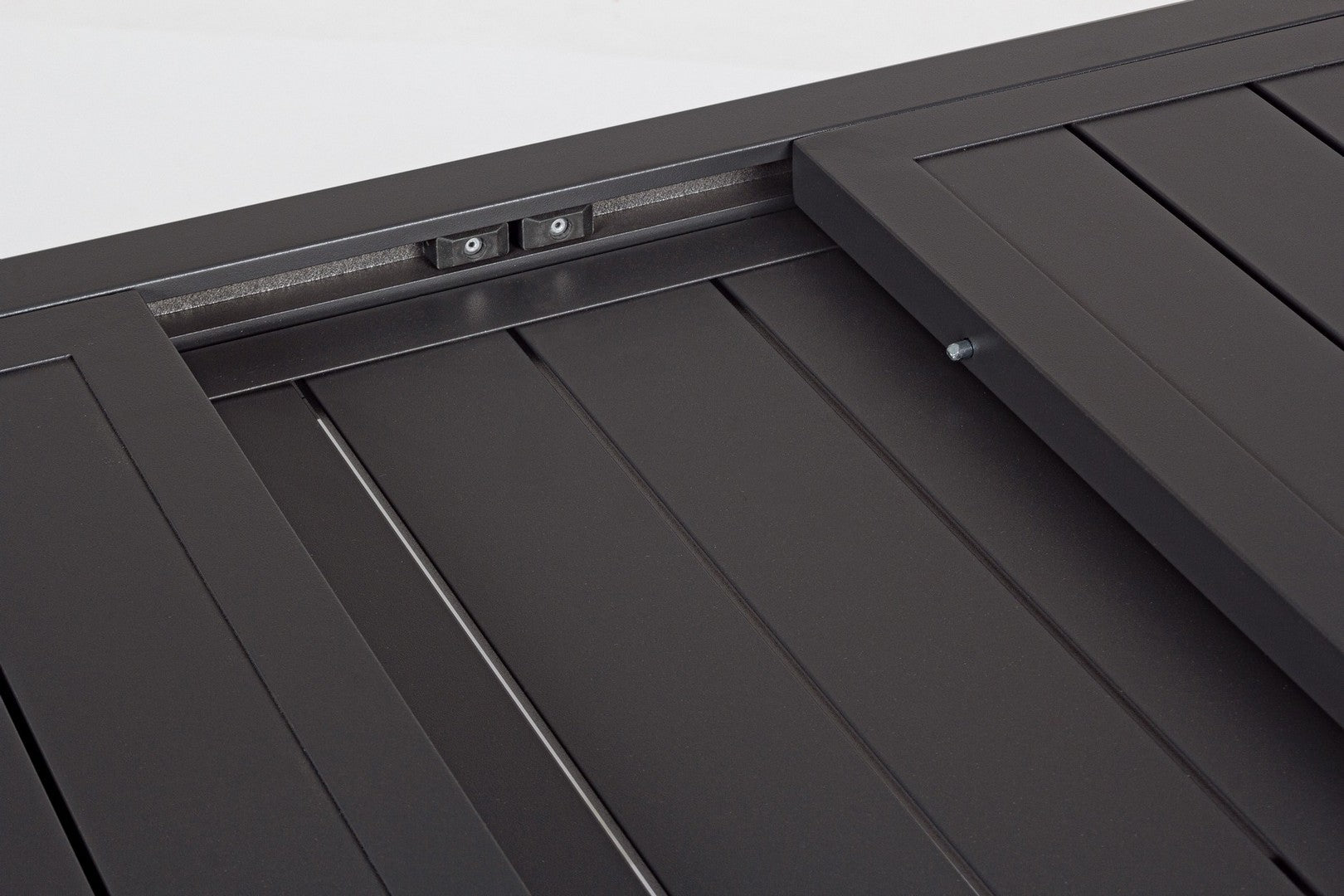 tavolo hilde allungabile antracite 140/210×77 cm, design resistente e dal look naturale